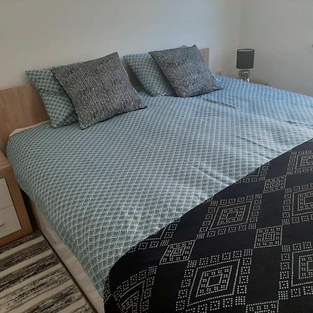 אוסילק Apartman Kod Kestena מראה חיצוני תמונה