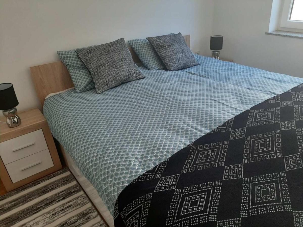 אוסילק Apartman Kod Kestena מראה חיצוני תמונה