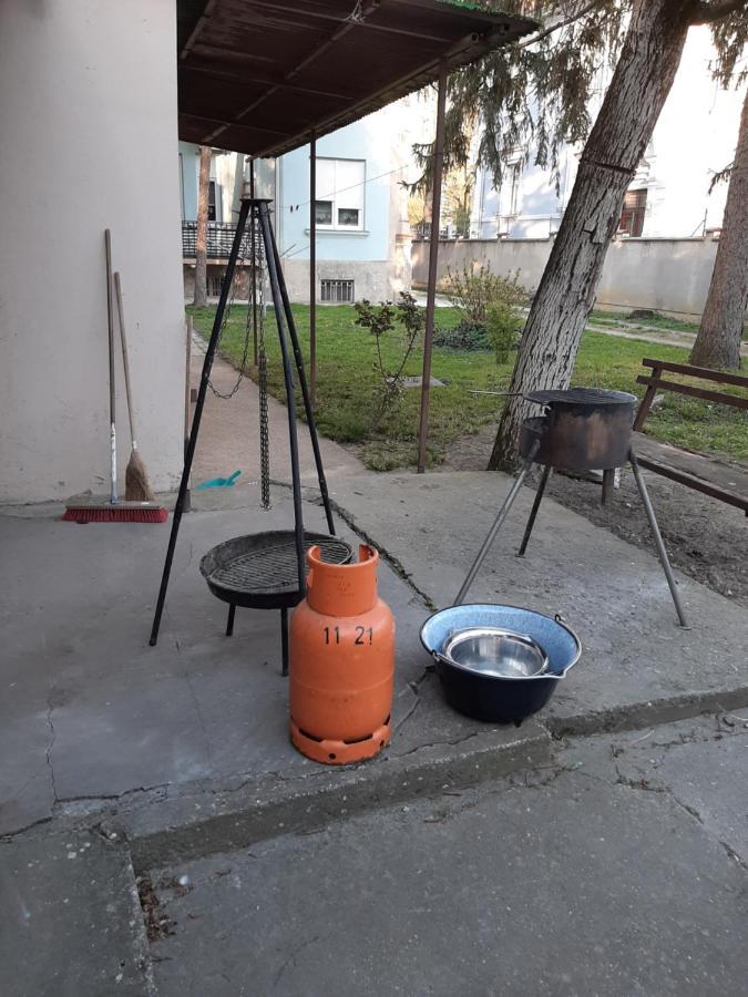 אוסילק Apartman Kod Kestena מראה חיצוני תמונה