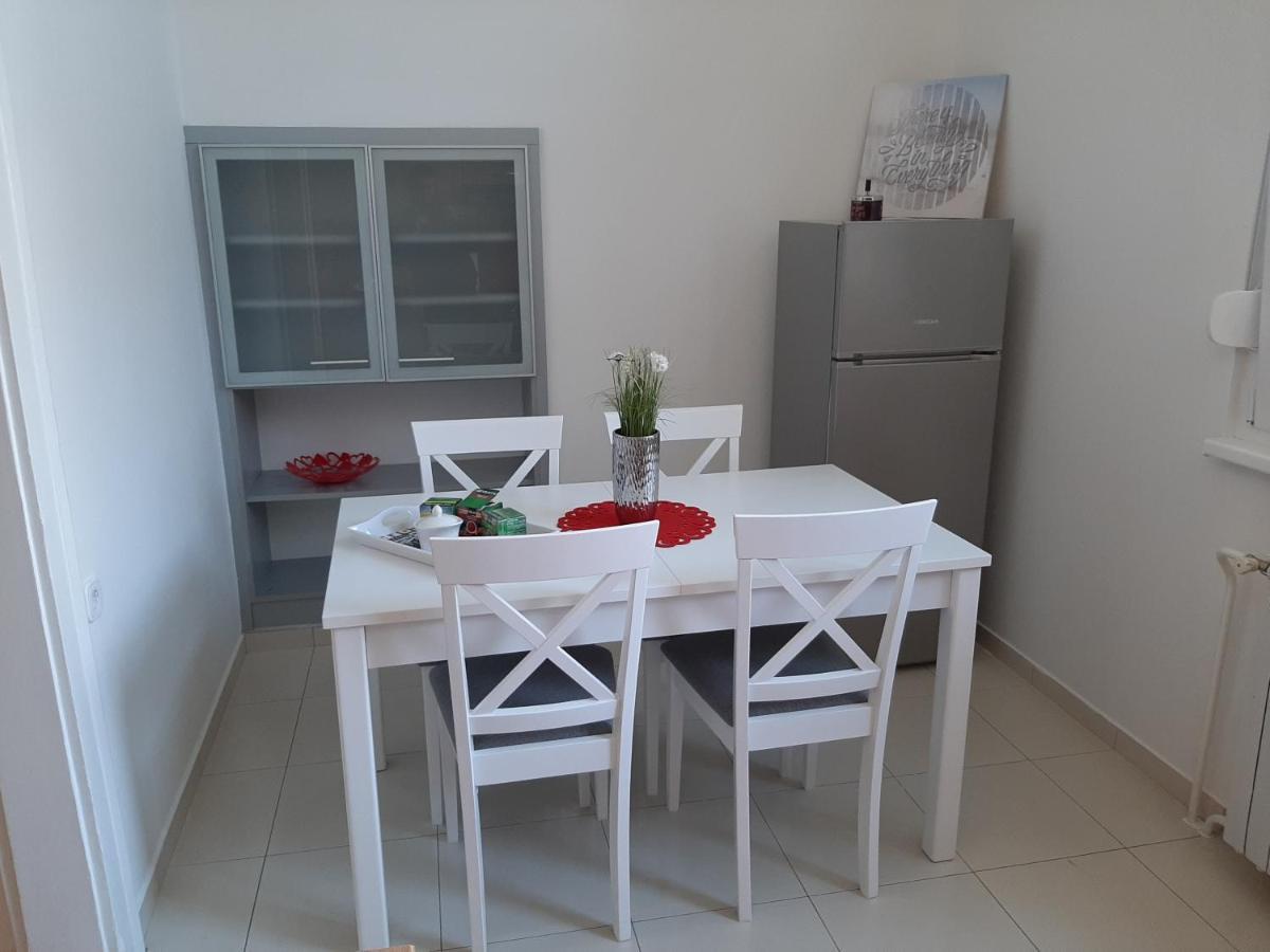 אוסילק Apartman Kod Kestena מראה חיצוני תמונה