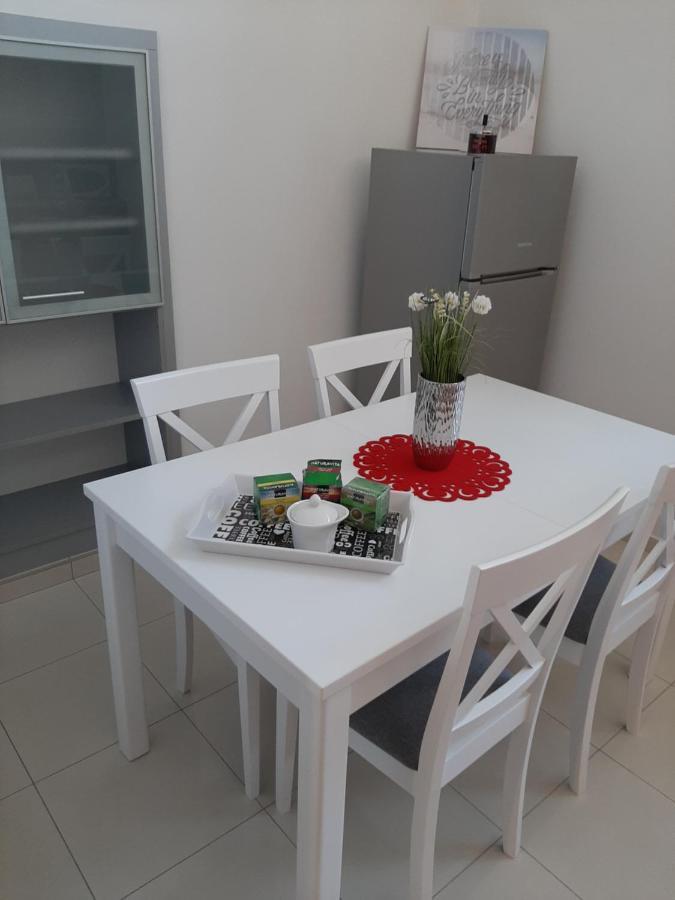 אוסילק Apartman Kod Kestena מראה חיצוני תמונה
