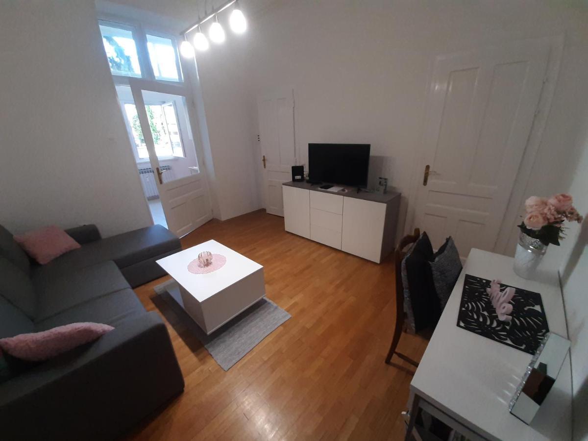 אוסילק Apartman Kod Kestena מראה חיצוני תמונה